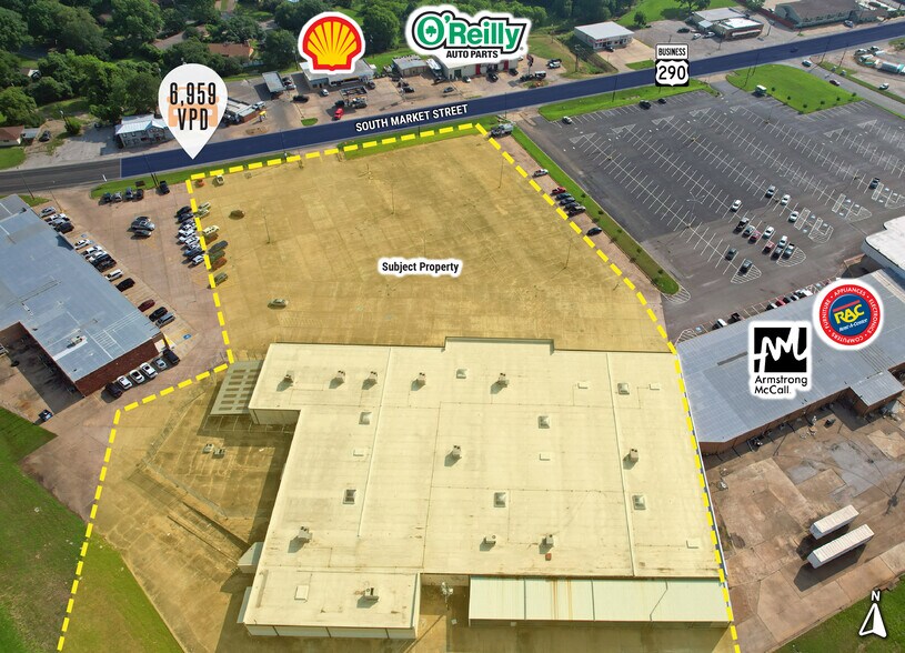 More Photos Of 2202 S Market St, Brenham Department Store For Sale