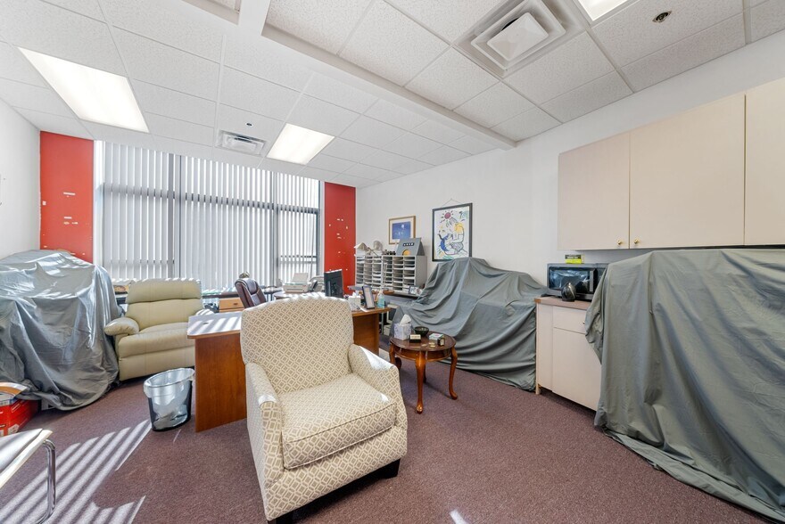 More Photos Of 150-160 Market St, Lynn Storefront Retail Office For Sale