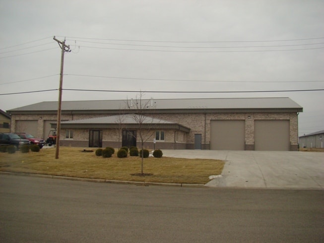 More Photos Of 16726 Cherry Creek Ct, Joliet Warehouse For Lease