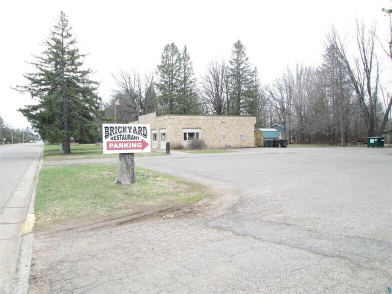 More Photos Of 111 Broadway St, Wrenshall Restaurant For Sale
