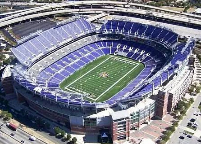 More Photos Of 1030 S Charles St, Baltimore Storefront Retail Residential For Lease