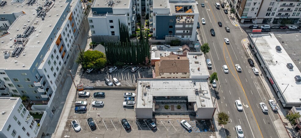 More Photos Of 334 N Central Ave, Glendale Office For Sale