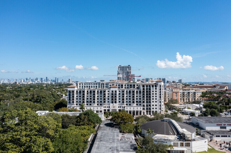 More Photos Of 301 Altara Ave, Coral Gables Apartments For Sale