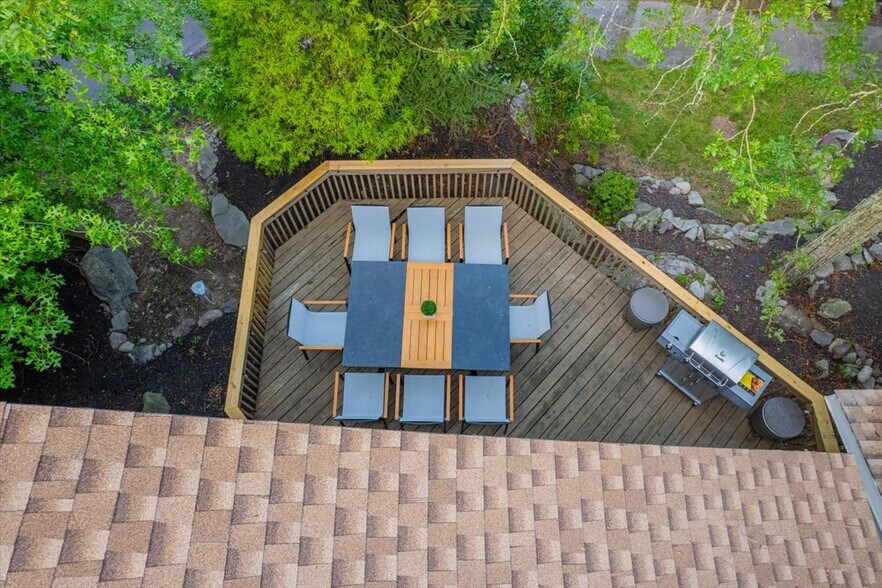 More Photos Of 112 Tawny Fox trl, East Stroudsburg Hospitality For Sale