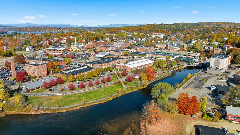 More Photos Of 158 Court St, Laconia Apartments For Sale