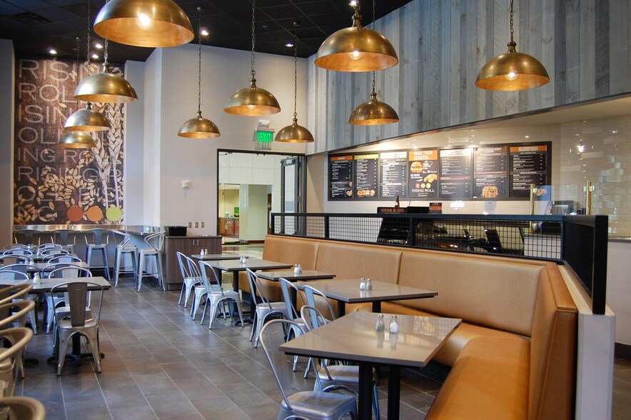 More Photos Of 1180 W Peachtree St NW, Atlanta Office For Lease