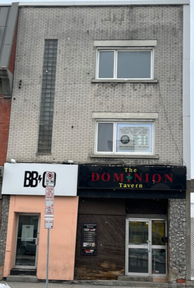 Primary Photo Of 31-33 York St, Ottawa General Retail For Sale