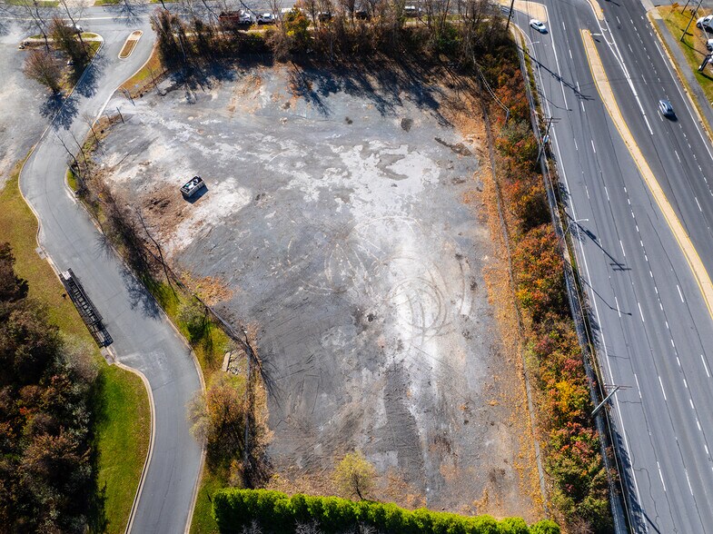 More Photos Of 7635 Lindbergh Dr, Gaithersburg Land For Lease