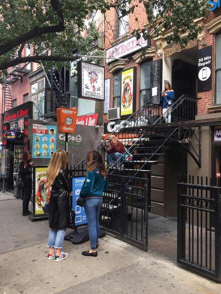 More Photos Of 33 Saint Marks Pl, New York Multifamily For Sale