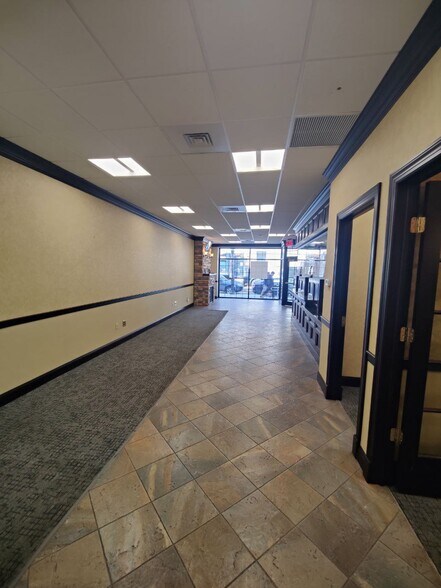 More Photos Of 227 Smith St, Brooklyn Storefront For Lease