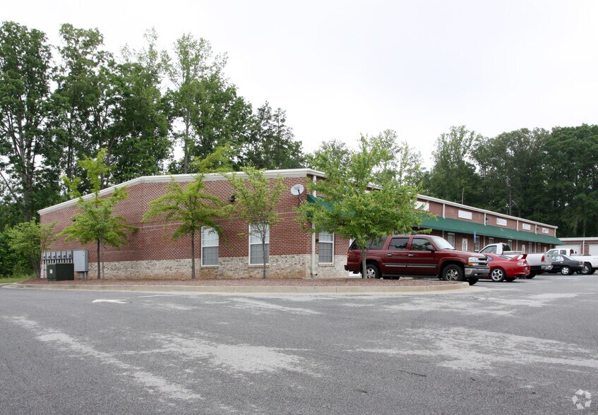 More Photos Of 5215 Palmero Ct, Buford Light Distribution For Lease