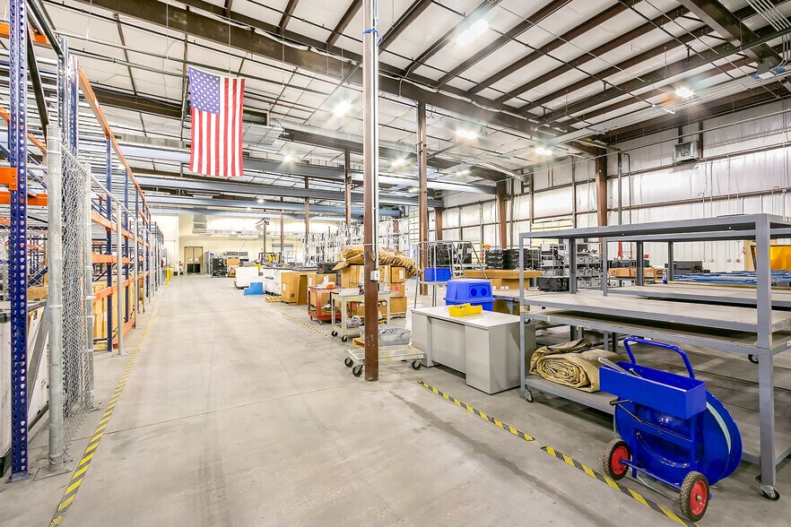 More Photos Of 4401 Fortune Pl, Melbourne Manufacturing For Lease