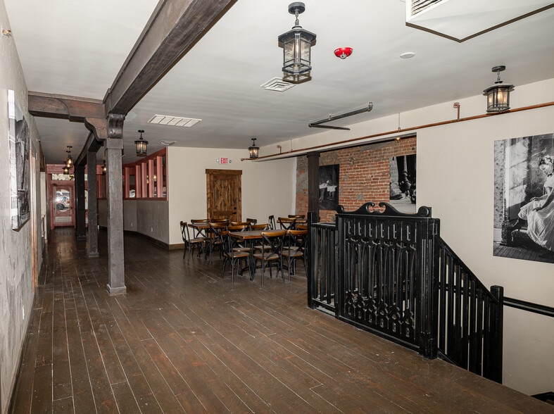More Photos Of 5 N C St, Virginia City Restaurant For Lease