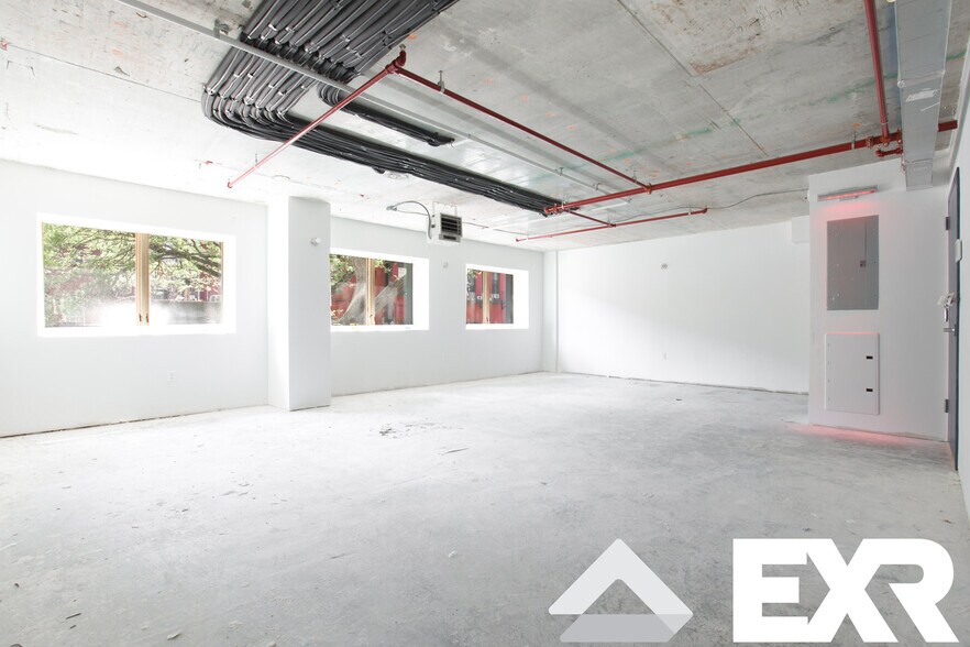 More Photos Of 11 Weirfield St, Brooklyn Apartments For Lease