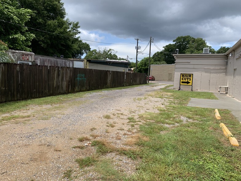More Photos Of 2725 W Cervantes St, Pensacola General Retail For Lease