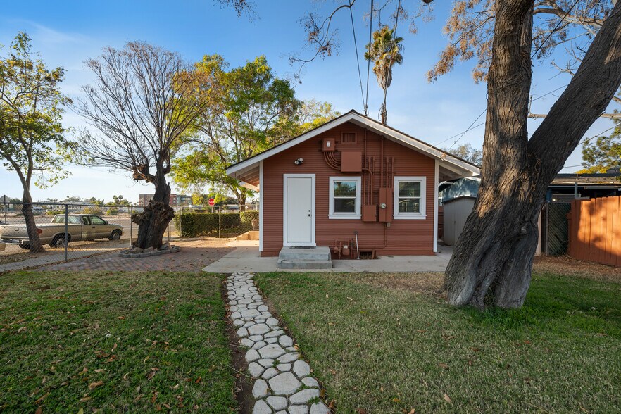 More Photos Of 159 W 5th Ave, Escondido Office Residential For Sale