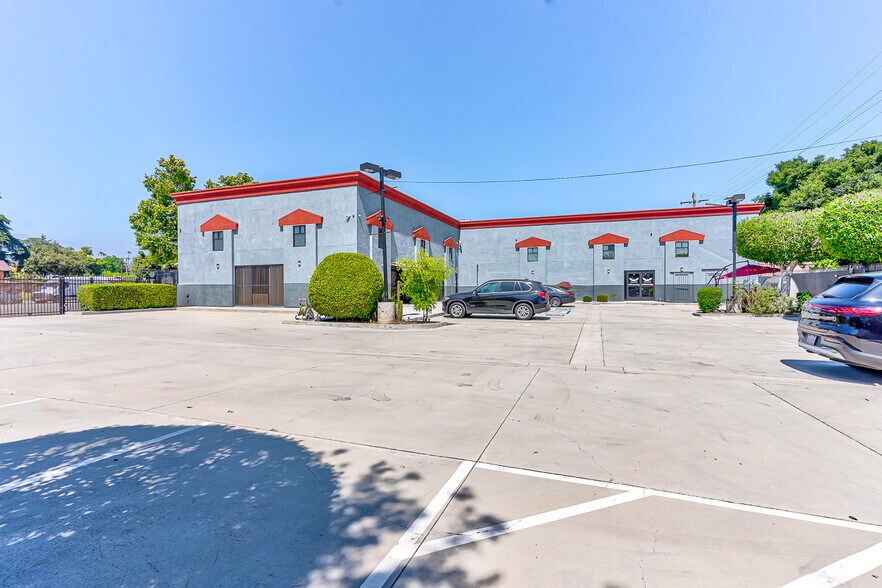 More Photos Of 702 W Holt Ave, Pomona Freestanding For Sale