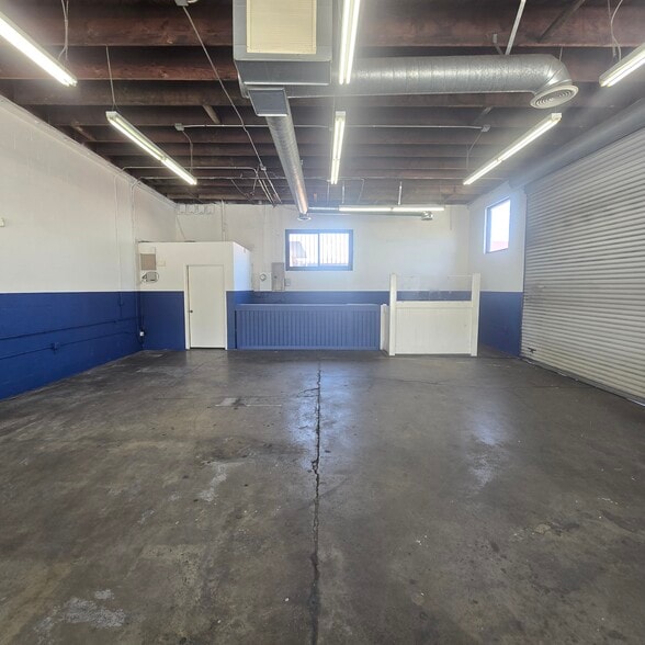 More Photos Of 6545 San Fernando Rd, Glendale Auto Repair For Lease