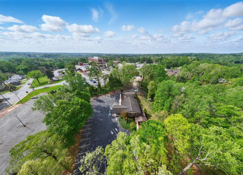 More Photos Of 141 Tryon Rd, Rutherfordton Healthcare For Lease