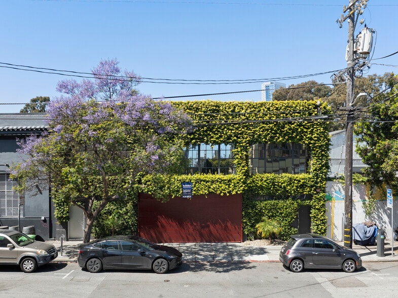 More Photos Of 266-270 14th St, San Francisco Warehouse For Sale