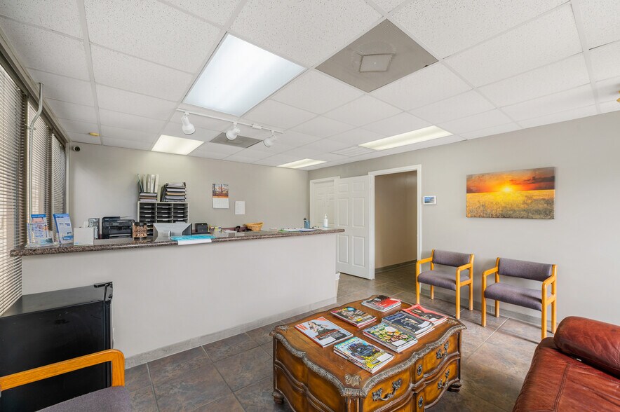 More Photos Of 3480 W Main St, League City Medical For Sale