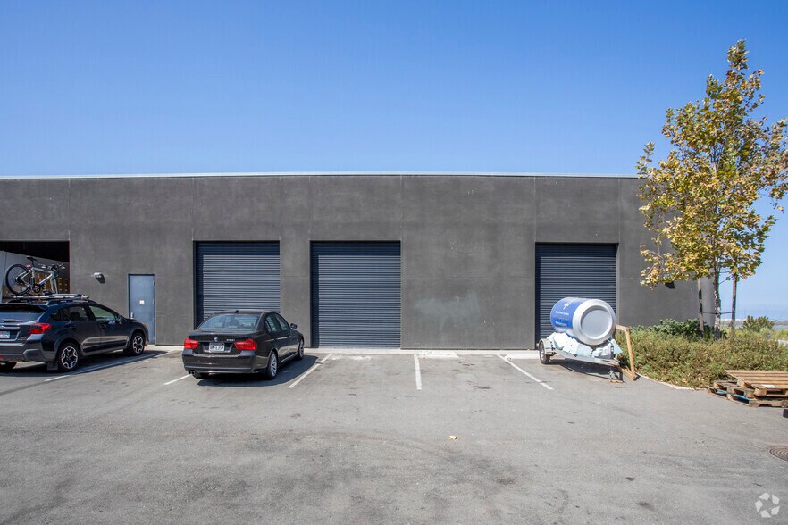 More Photos Of 535 Florence St, Imperial Beach Freestanding For Sale