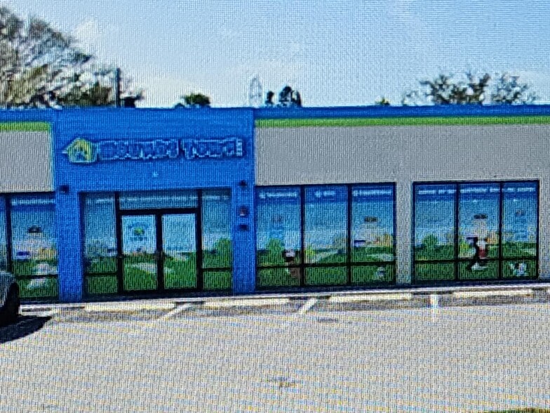 More Photos Of 18350-18378 US Highway 19 N, Clearwater General Retail For Sale