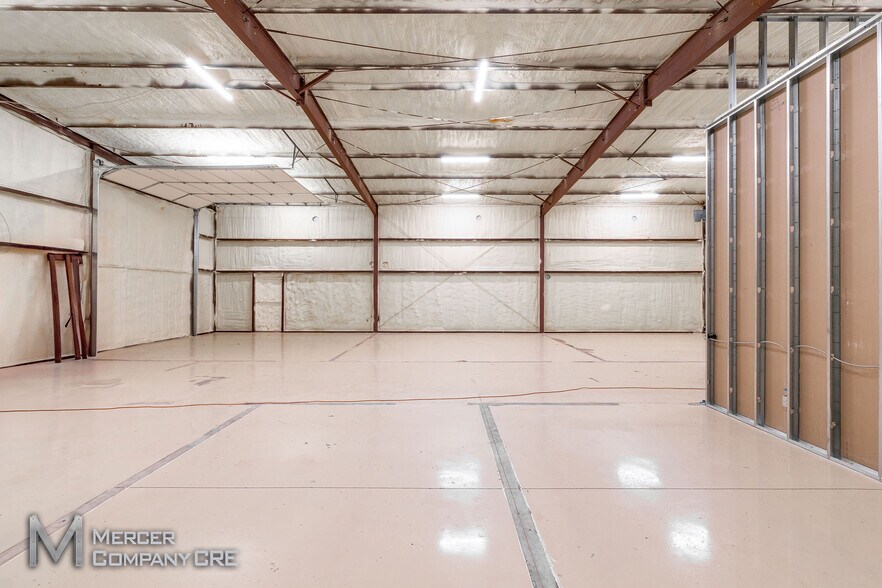 More Photos Of 240 Silver Ln, Edmond Warehouse For Sale