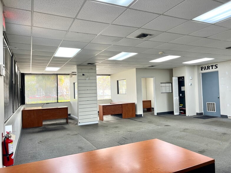 More Photos Of 3101 N Federal Hwy, Pompano Beach Freestanding For Sale