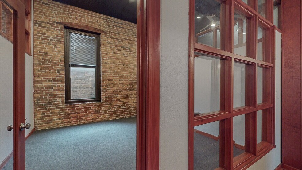 More Photos Of 306 E Tyler St, Tampa Medical For Lease