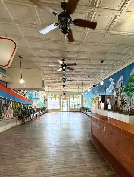More Photos Of 123 N Main St, Fountain Inn Storefront For Sale