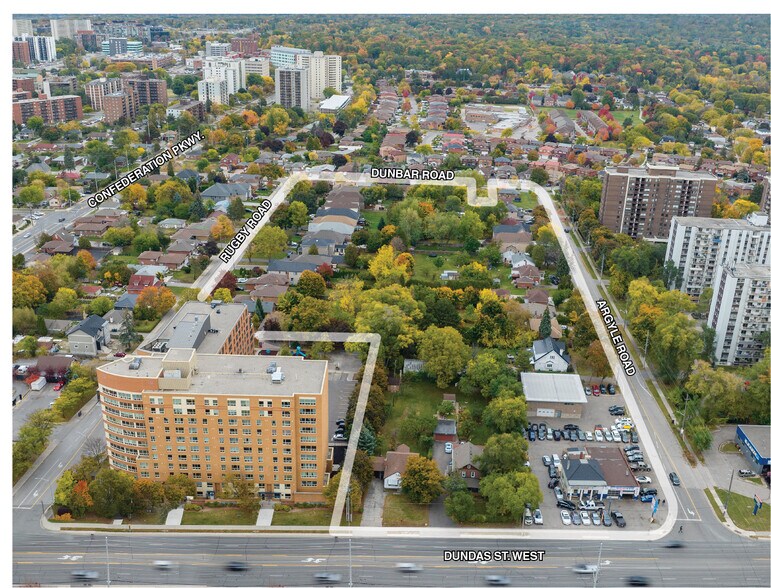 More Photos Of 188-202 Dundas St W, Mississauga Land For Sale