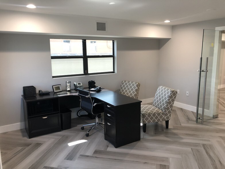 More Photos Of 3475 W Flagler St, Miami Coworking Space