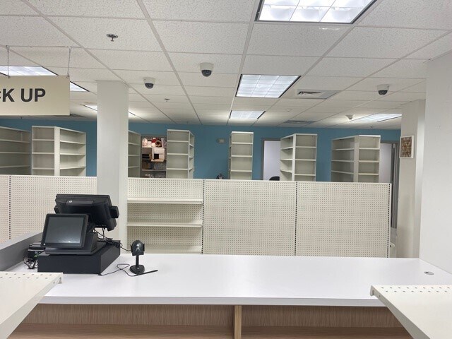 More Photos Of 340 Wood Rd, Braintree Medical For Lease