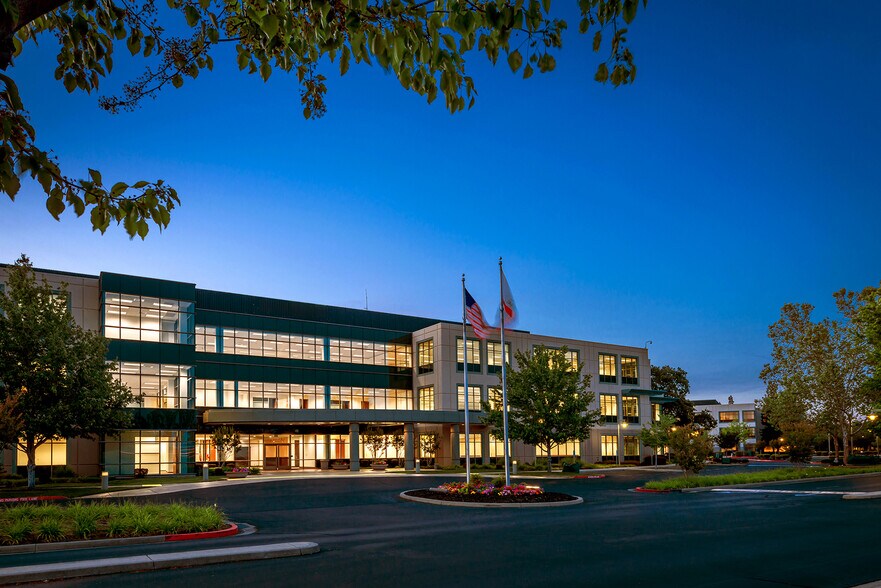 More Photos Of 11971 Foundation Pl, Gold River Office For Lease