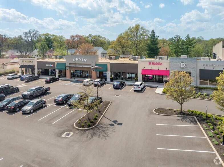 More Photos Of 7727-7865 Kenwood Rd, Cincinnati Storefront Retail Office For Lease