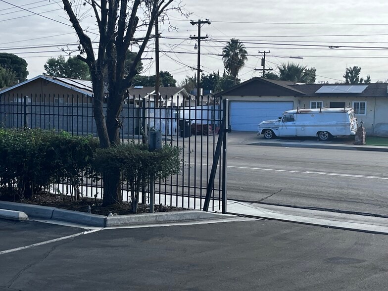 More Photos Of 1001-1043 Stine Rd, Bakersfield Medical For Sale