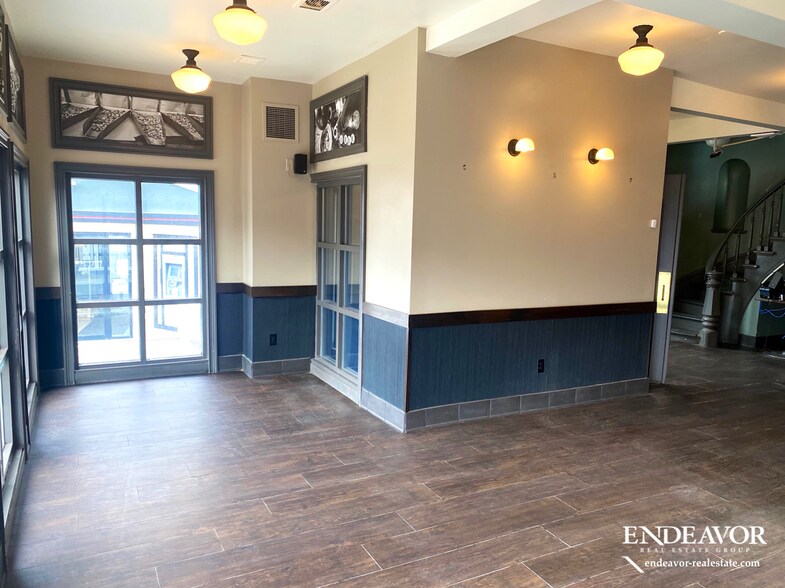 More Photos Of 680 Monroe Ave, Rochester Freestanding For Lease