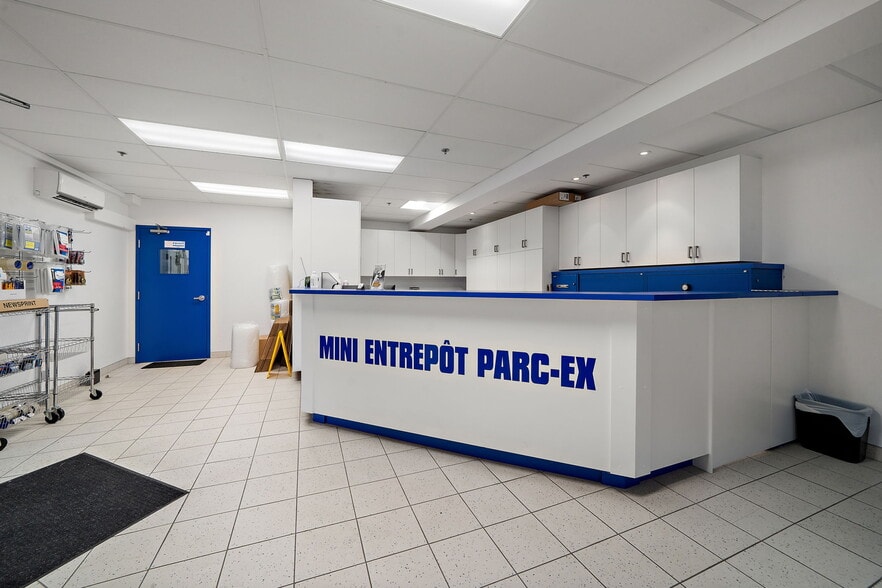 More Photos Of 403-409 Rue Saint-Roch, Montréal Warehouse For Sale