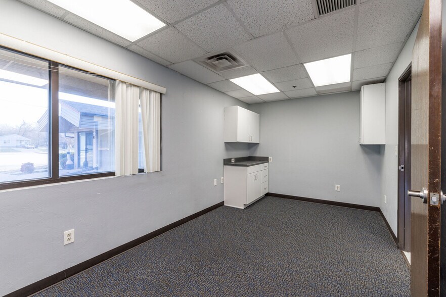 More Photos Of 744 SE 25th St, Oklahoma City Medical For Lease