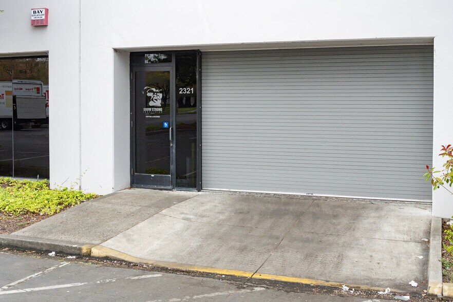 More Photos Of 2321-2329 Circadian Way, Santa Rosa Manufacturing For Sale