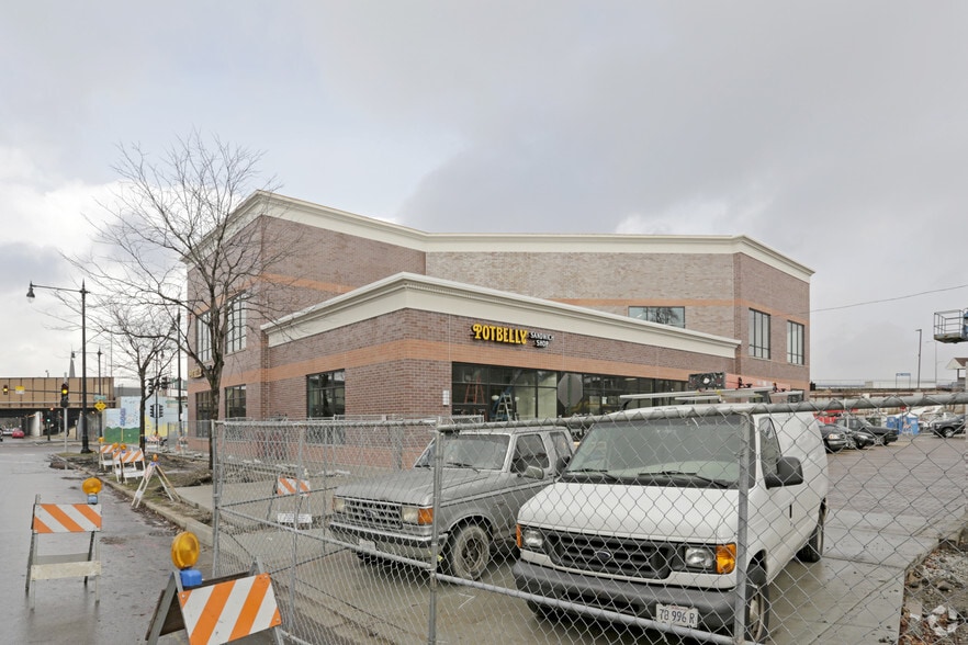 More Photos Of 4183 W Irving Park Rd, Chicago Storefront Retail Office For Sale