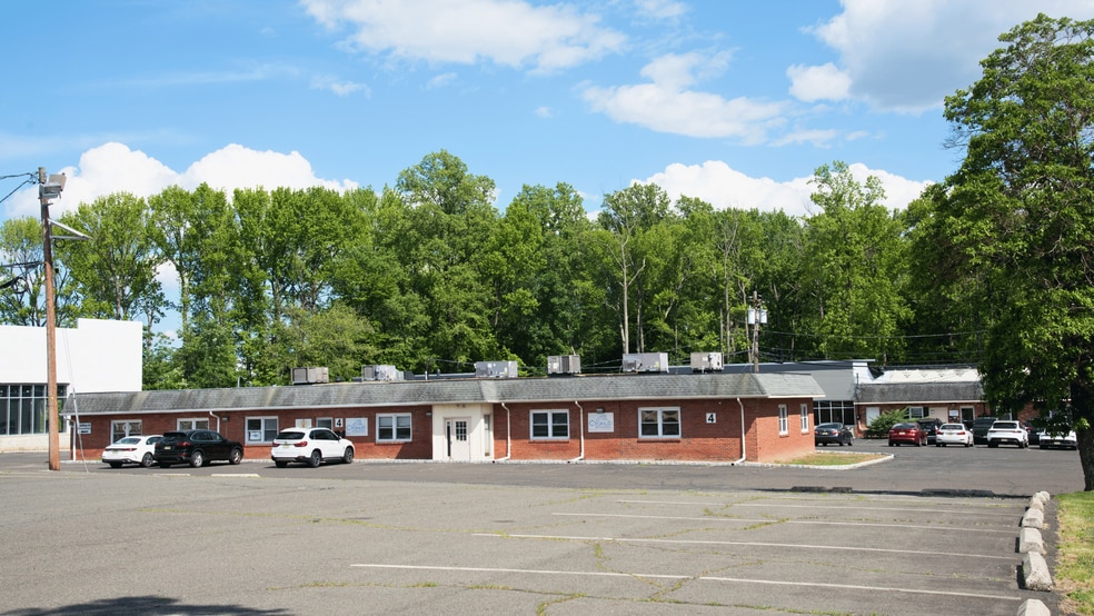 More Photos Of 3490 US Highway 1, Princeton Office For Lease