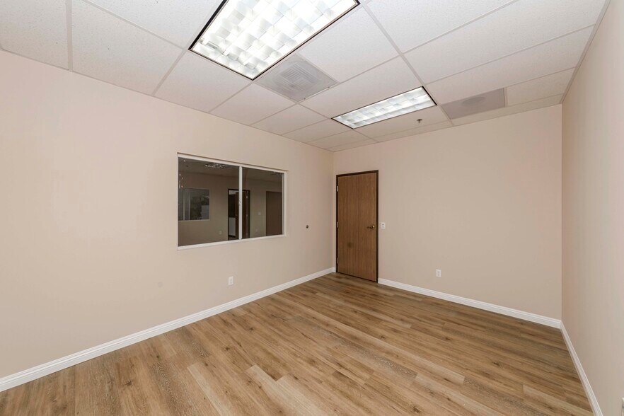 More Photos Of 1452 E Valencia Dr, Fullerton Warehouse For Lease