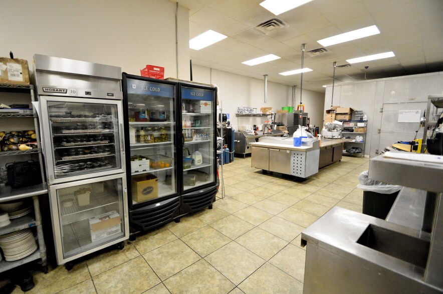 More Photos Of 204 Wolf River Dr, Fremont Marina For Sale