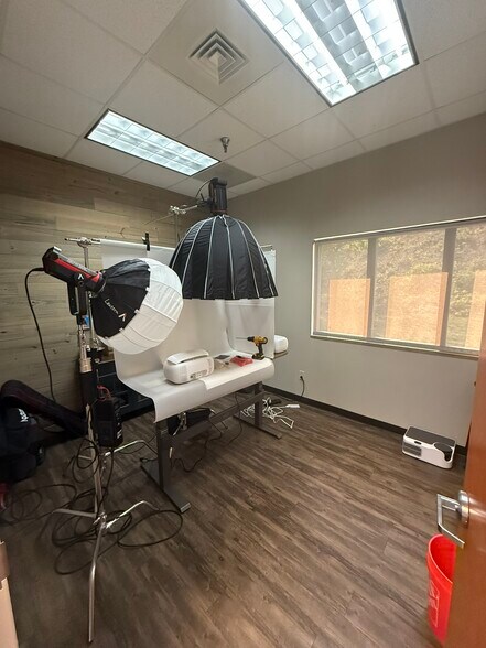 More Photos Of 144 Talbert Pointe Dr, Mooresville Light Distribution For Lease