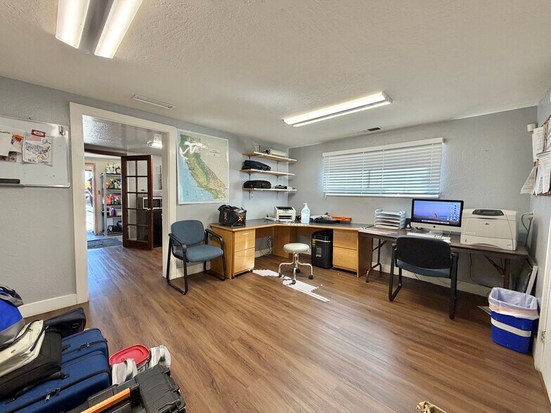 More Photos Of 1605 Capitola Rd, Santa Cruz Office For Lease