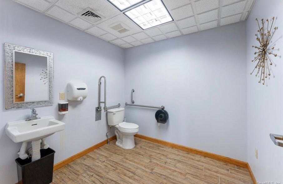 More Photos Of 51 Ridge Rd, Putnam Industrial For Lease