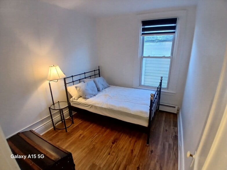 More Photos Of 119 Water St, Stonington Apartments For Sale