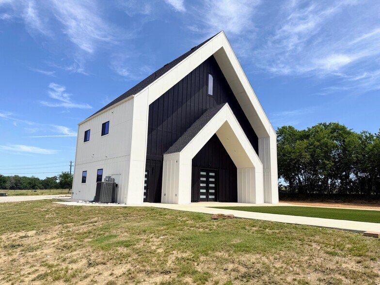 More Photos Of , Celina Unknown For Sale